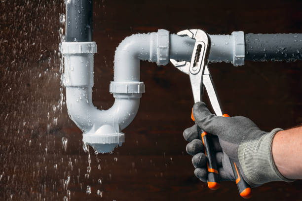 Professional Plumbing technician working in Comfort, TX